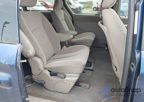 2001 Dodge Grand Caravan Sport from USA, damaged, VIN 2B8GP44G31R143231